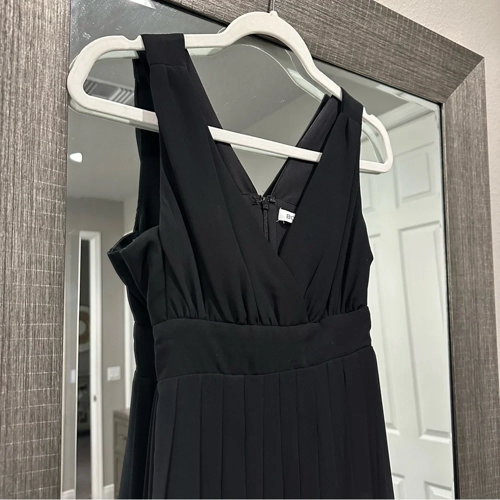 BCBGeneration Black Elegant Pleated Evening Gown Maxi Full Length Size 0 - Picture 3 of 13